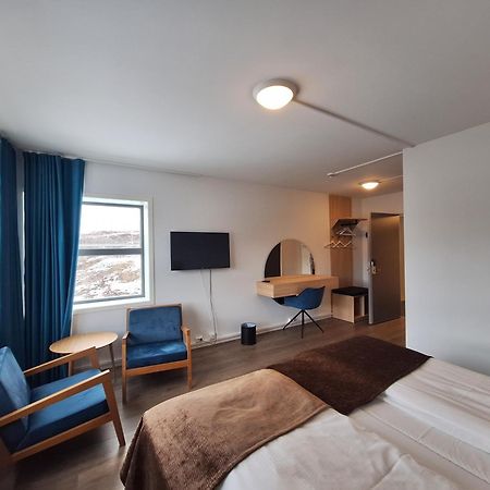 Tjeldsundbrua Hotel Skanland Extérieur photo